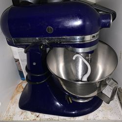Excellent Condition Kitchen Aid. I Use Only Two Time Or 3 
