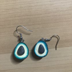 Avocado Earrings 