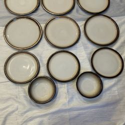 Target Collection Thira 11pc Plates And Bowls Stoneware Set  To include:  6 Dinner Plates  3 Luncheon Plates  2 Bowls