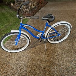 Huffy Cranbrook Ladies Cruiser Bicycle 