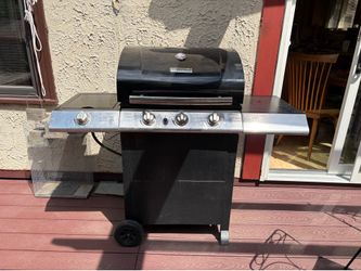 Kenmore ‘Sear & Grill’ gas grill