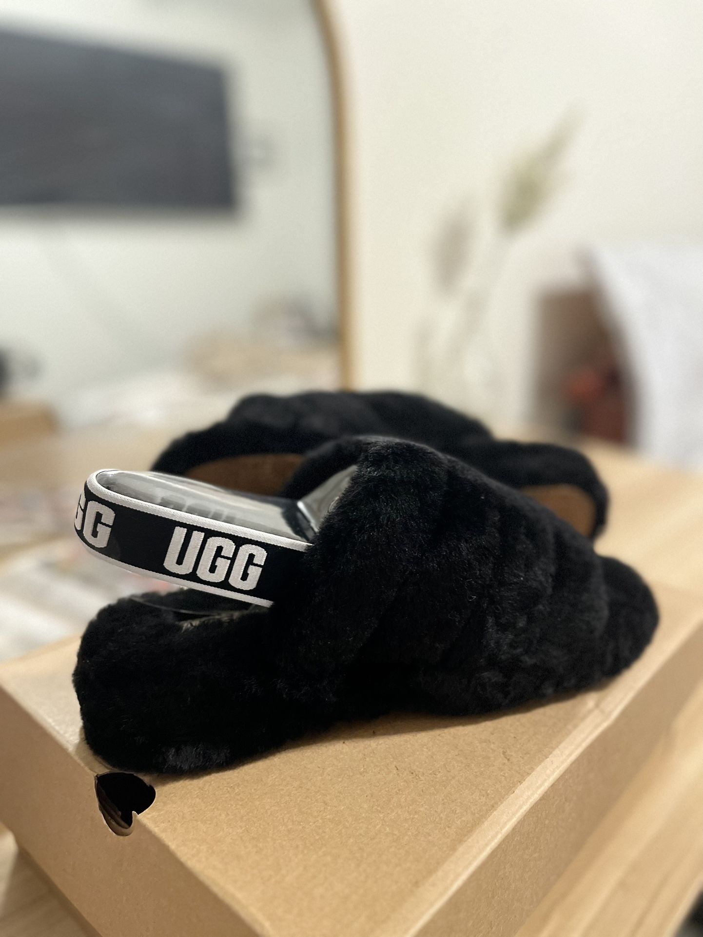 UGG Slides