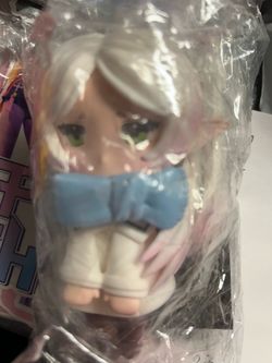 Frieren Small Figurine