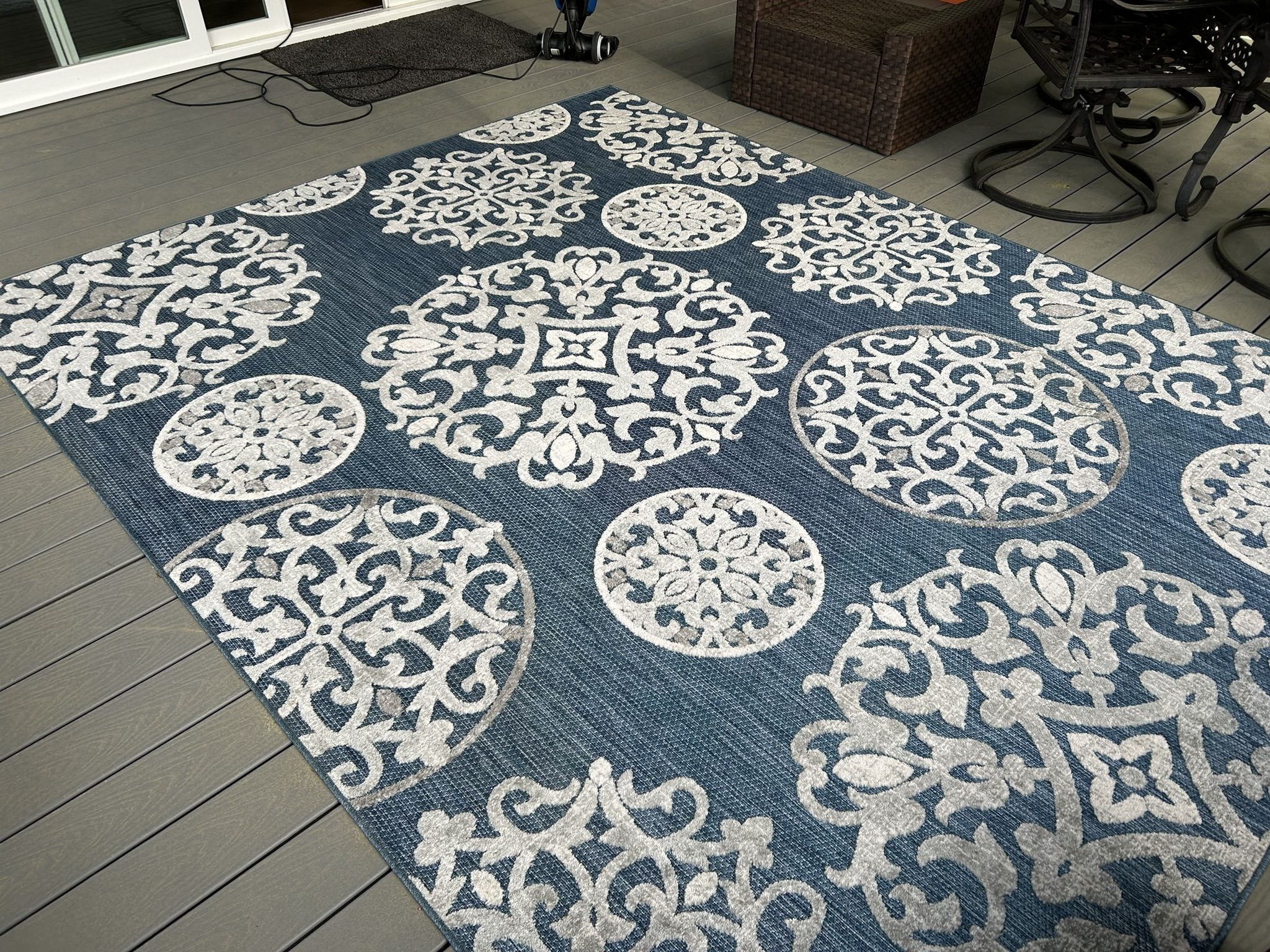 Indoor/Outdoor Rug