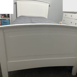 White Bed Frame 