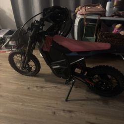 48v Strike Shadow lok At Description 