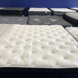 ⚡️Brand New Clearing Mattresses & Adjustable Base⚡️