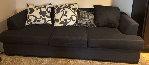 Couch/loveseat/ottoman