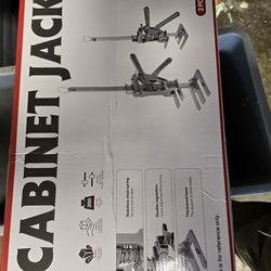 Cabinet Jack