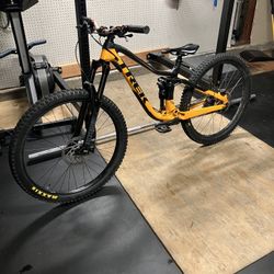 Trek fuel ex   SMALL/27.5