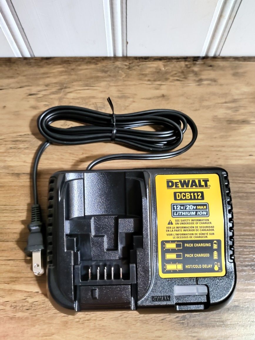 12V-20V DeWalt MAX* Charger