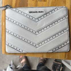 Michael Kors Clutch