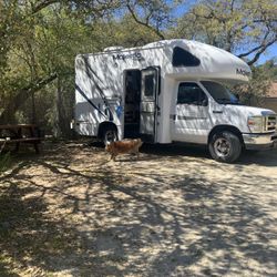 2010 Fourwinds Majestic 19G