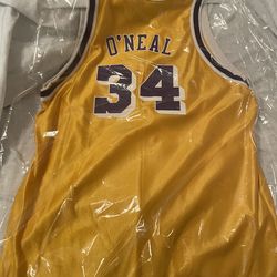 Shaquille oneal throwback jersey (shiny gold rare)