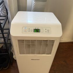 Hisense Portable AC (250 sq ft) – Powerful, Quiet, Excellent Condition