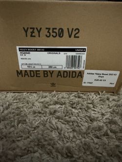 Yeezy 350 Onyx