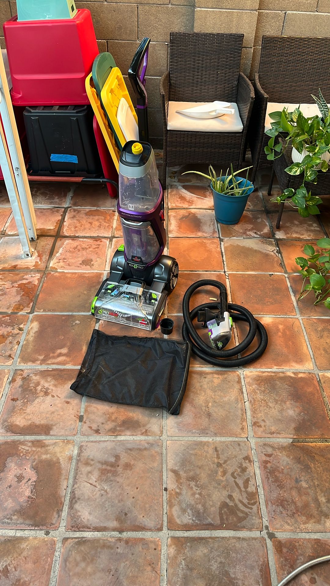 Bissell Pro Heat 2x Revolution Pet Pro Carpet Cleaner with Attachment