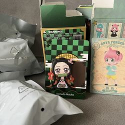 Pop Mart POPMART Demon Slayer Nezuko &SpyxFamily- Anya Forger exercise