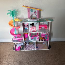 LOL Doll House