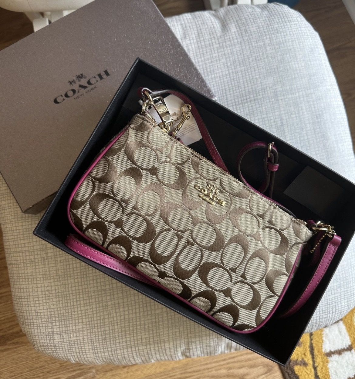 brown/pink coach bag