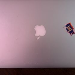 MacBook 2019 INTEL Chip (READ DISCRIPTION)