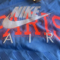 Nike Air Paris Crewneck Sweater