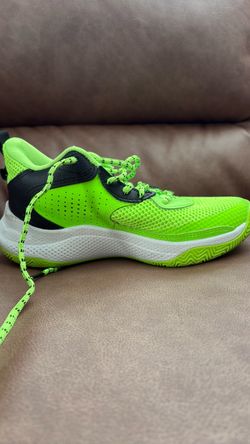 Green curry size 5 1/2