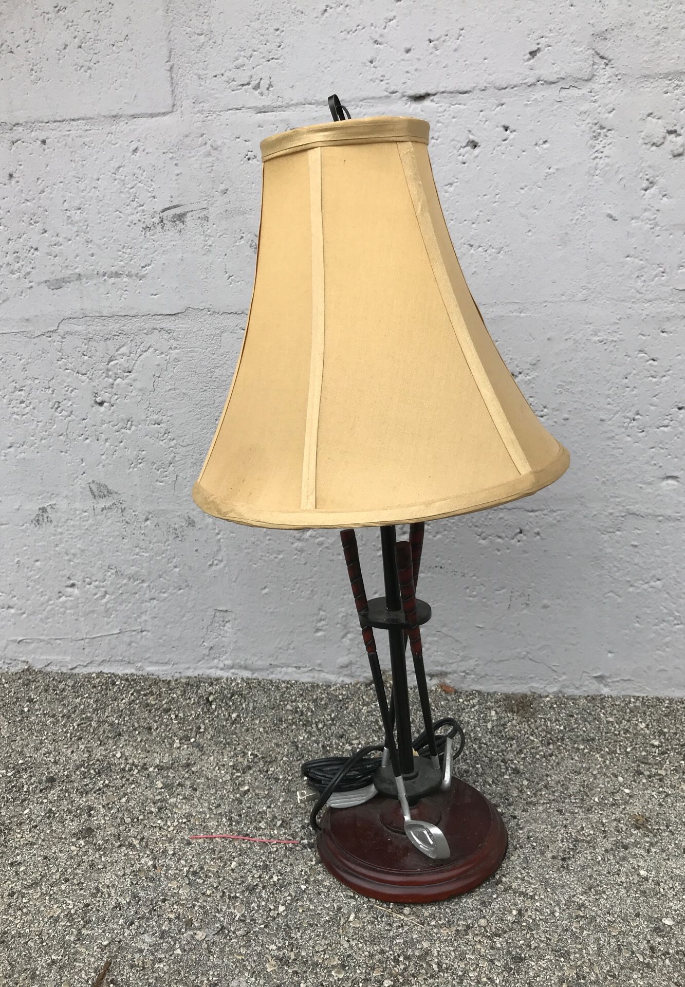 Golf lamp for desk 18 “ high 3 club base Unique