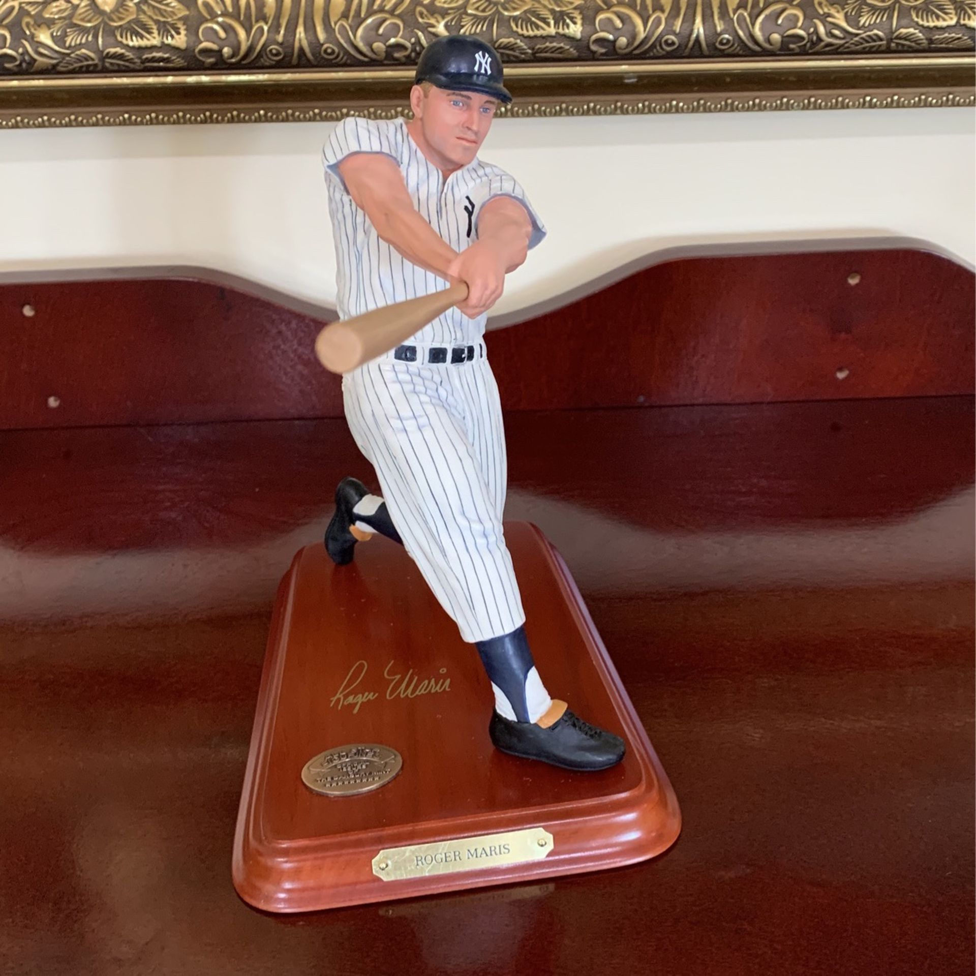 Roger Maris Yankees Porcelain Figurines. “All Star Collection”