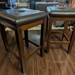 Set of stools