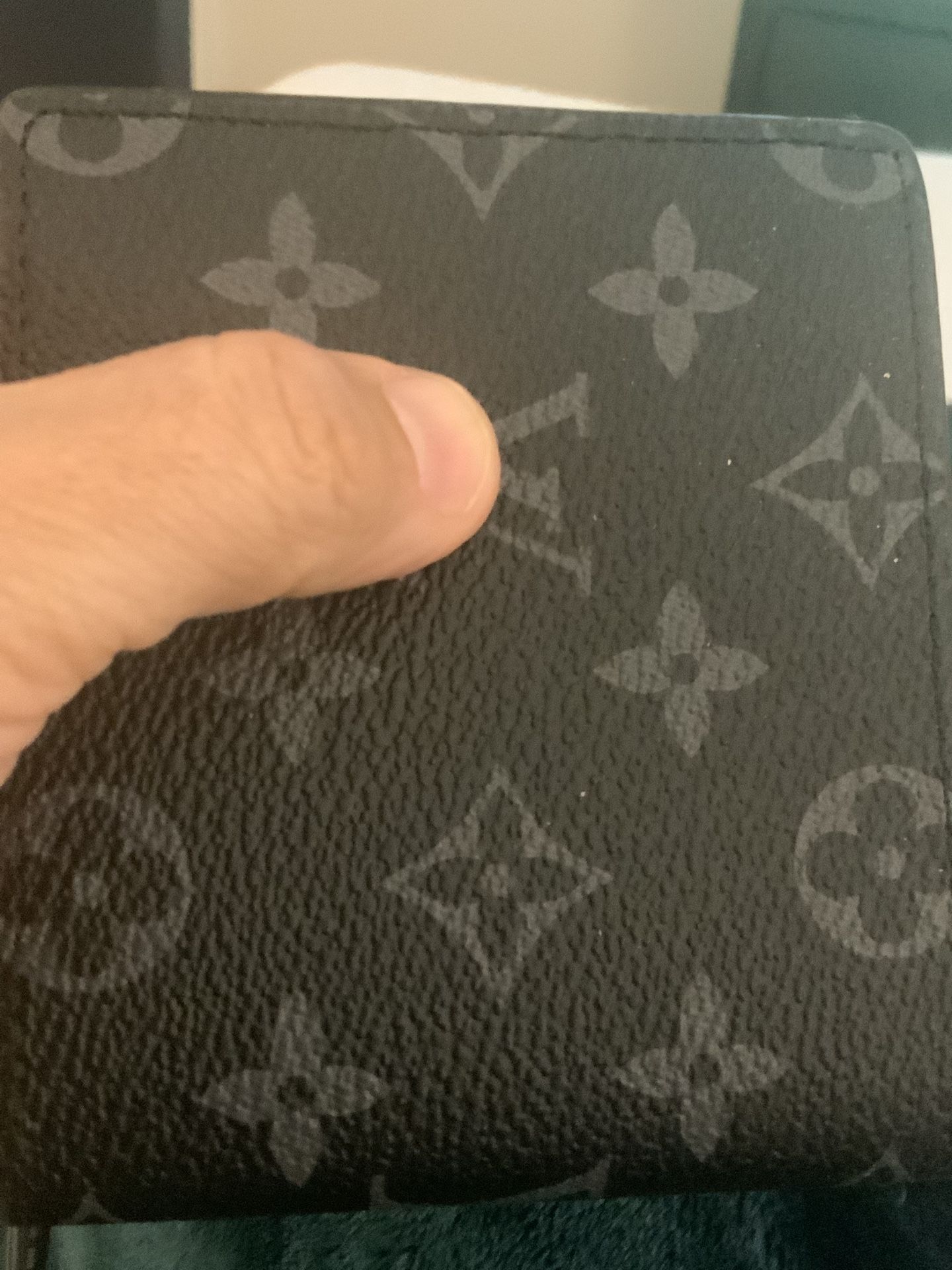 Men Wallet LV