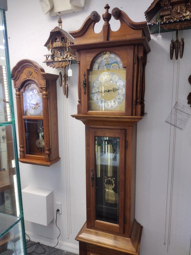 Empero Grandfather Clock 