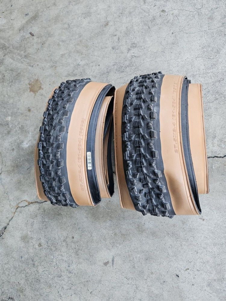 Maxxis - Ardent Dual Compound Tubeless MTB Tire | Excellent For All Mountain Bike Trails | EXO Puncture Protection, 26, 27.5 Or 29 Inch Sizes