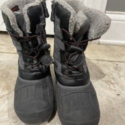 Snow Boots 