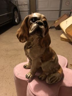 Decorative dog in good condition