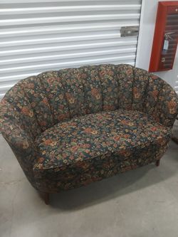Shell back 3 seater