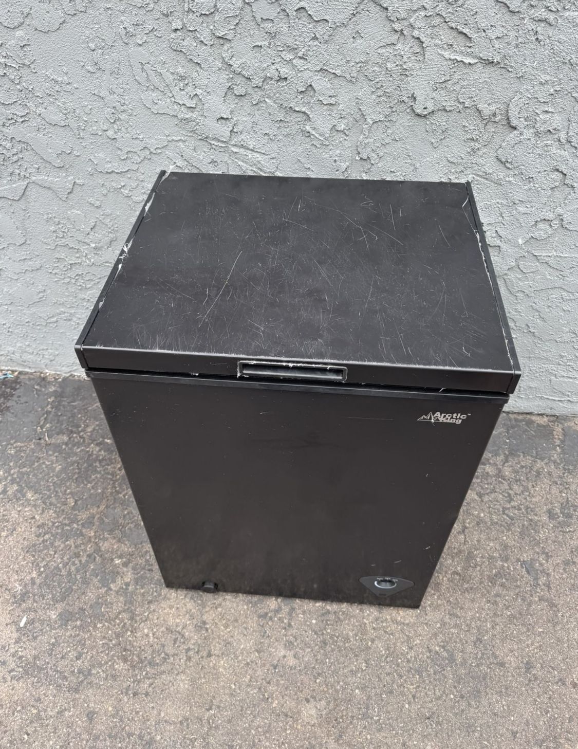 Deep Chest Freezer Free Local Delivery/30 Day Warranty