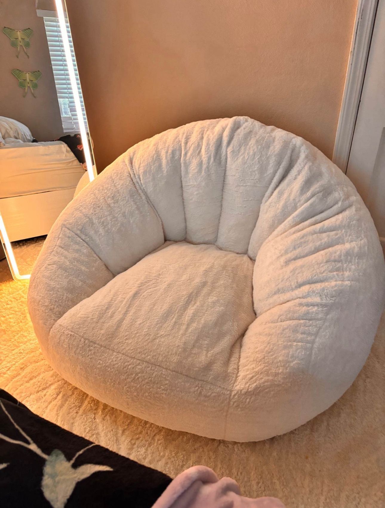 New Comfy Bean Bag Chair w/ Armrests- Discounted Price!✨
