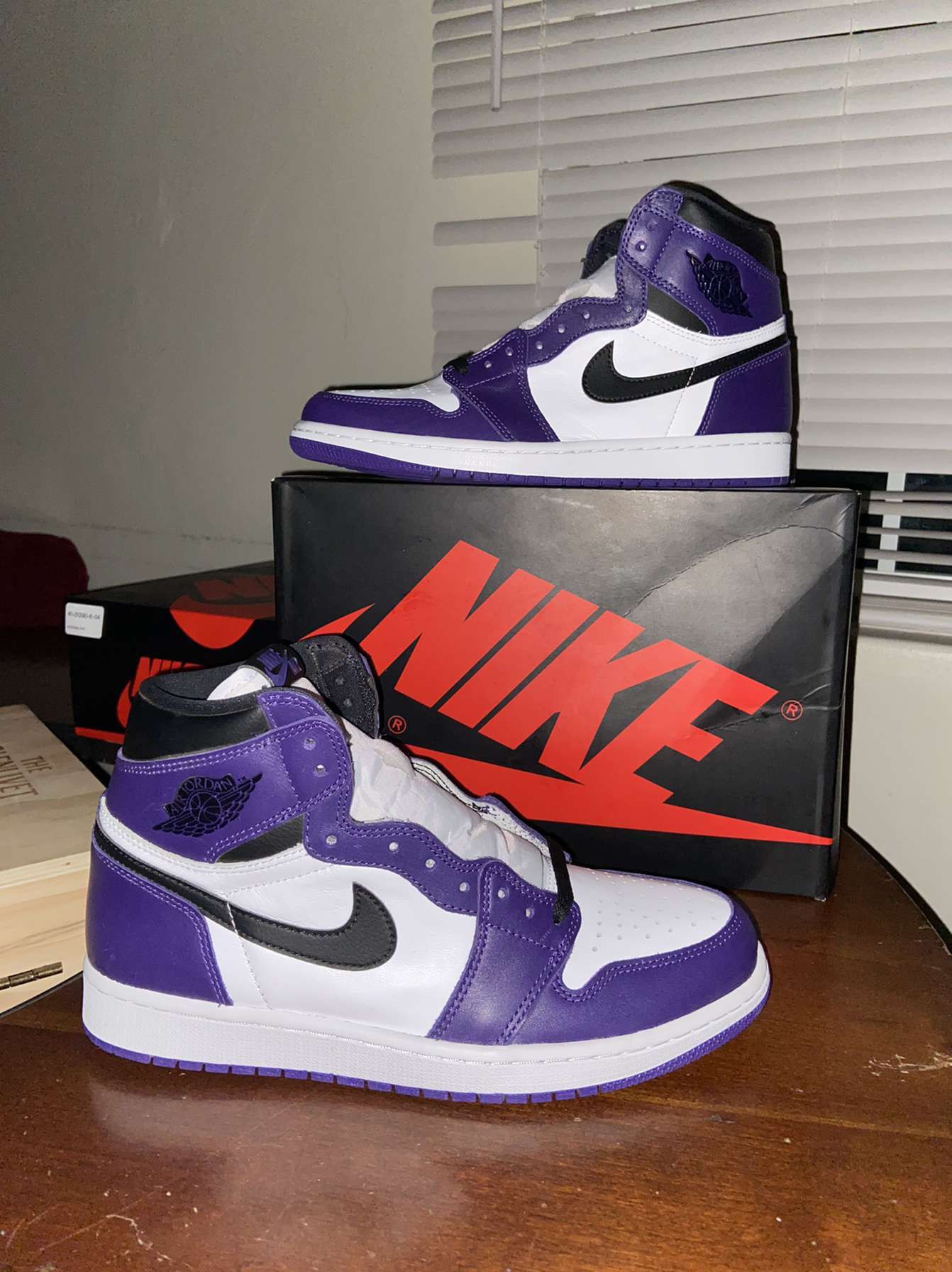 Nike air Jordan 1 court purple