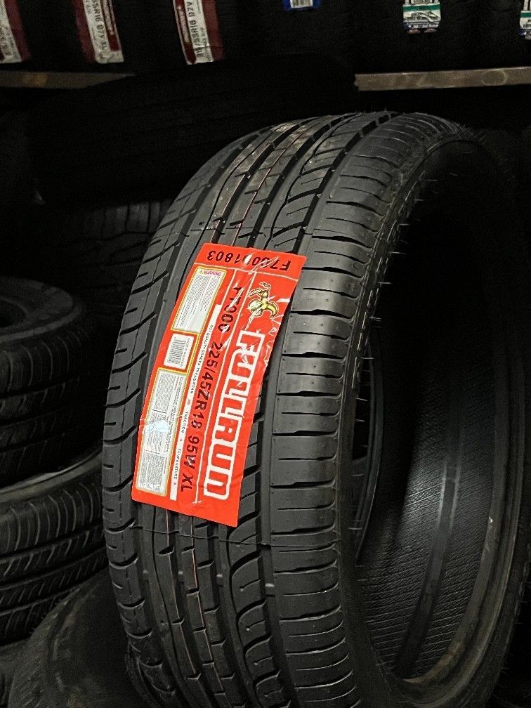 4 Brand New 225/45/18 Fullrunss Tires