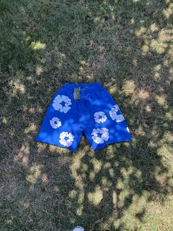 size small denim tears shorts