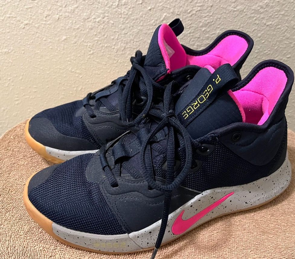 Free Nike Obsidian, Pink Blast and Wolf Grey. $10