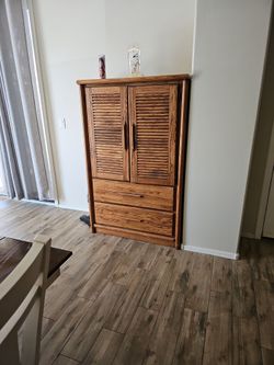 Wood Chest