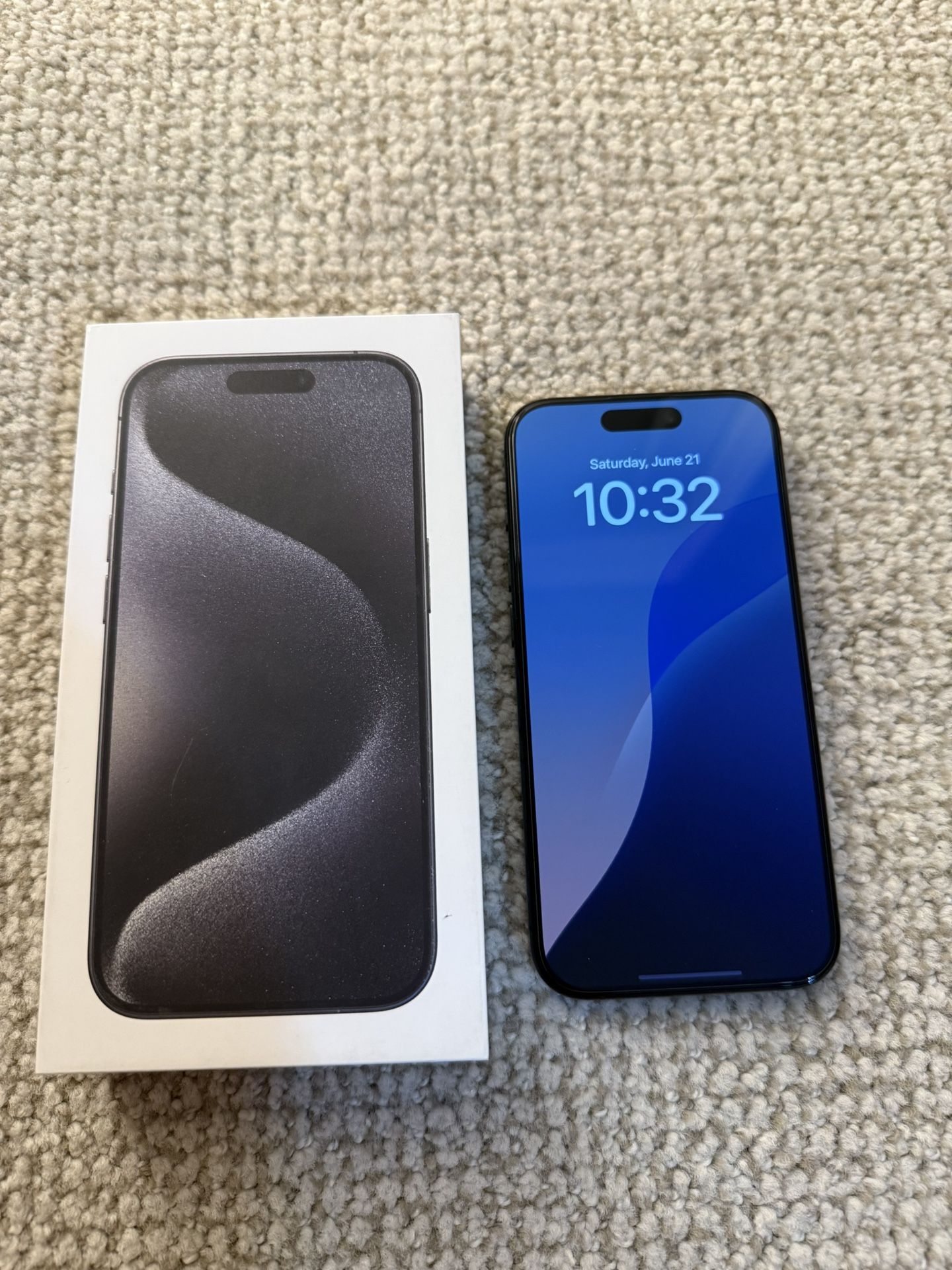 Open Box Like New Apple iPhone 15 Pro Black 128G Unlocked Sim Free