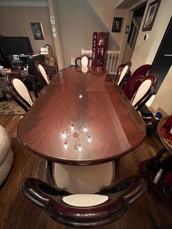 Italian Solid Wood Dining Set – Elegant High-Gloss Finish | Designer Craftsmanship | Seats 6