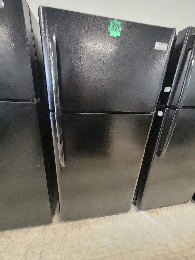 Frigidaire Top Freezer Refrigerator Used Good Condition With 90day's Warranty 