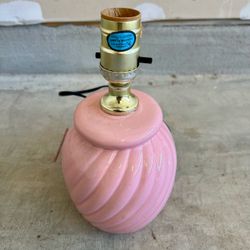 Vintage 1980s Pastel Pink Ceramic Swirl Accent Table Lamp