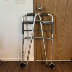 Foldable Walker