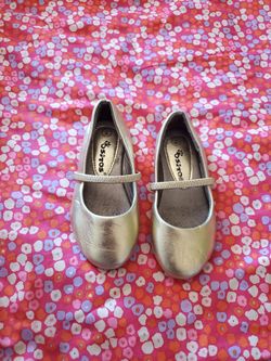 Toddler Gold Shoes