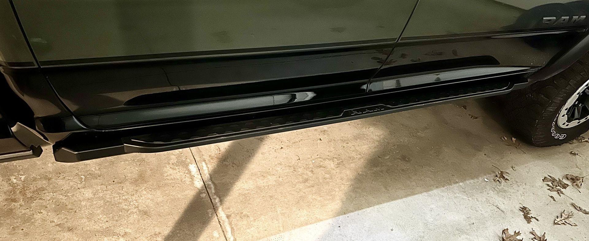 2021 Ram 2500 Crew Cab Rock rails (damaged)
